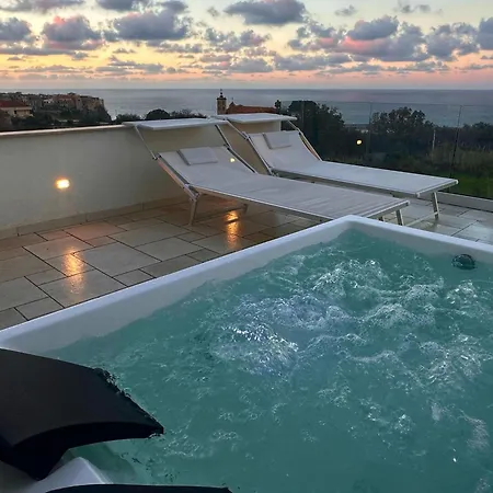 Aurantia - Mediterranean Tale Bed & Breakfast *