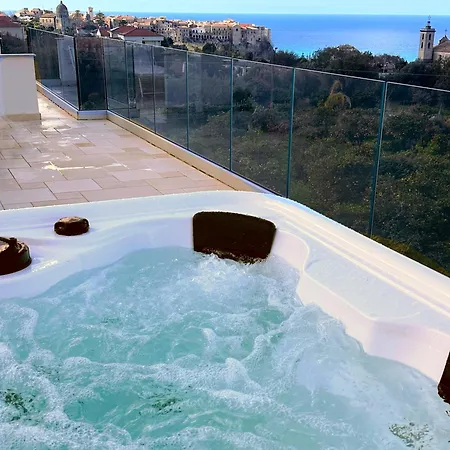 Aurantia - Mediterranean Tale Panzió Tropea